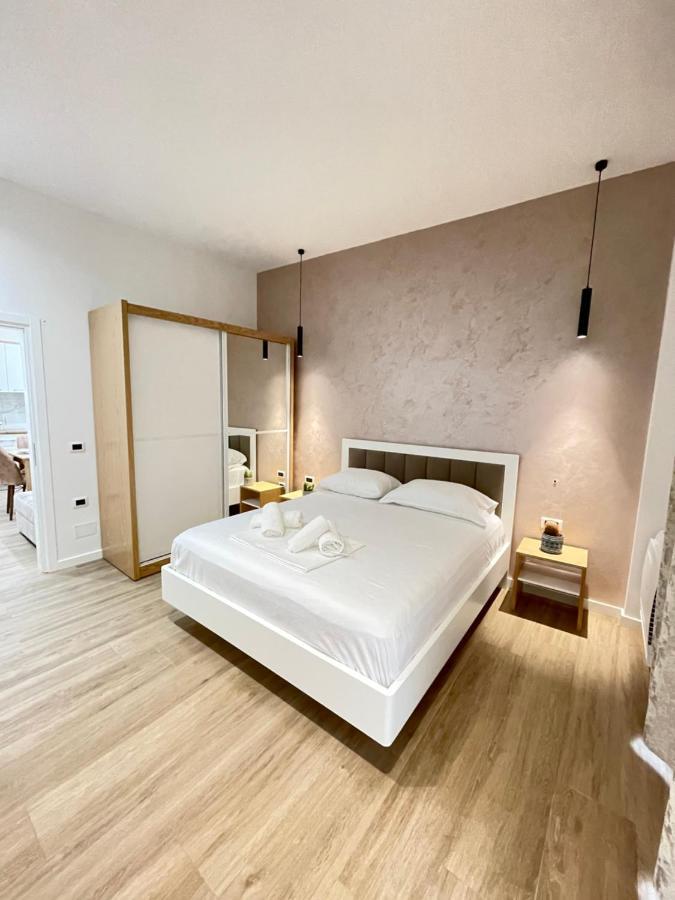 Arial Trinity Suites Влёра Экстерьер фото