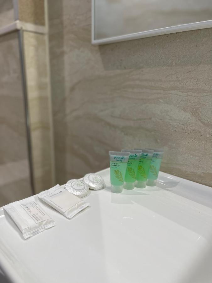 Arial Trinity Suites Влёра Экстерьер фото