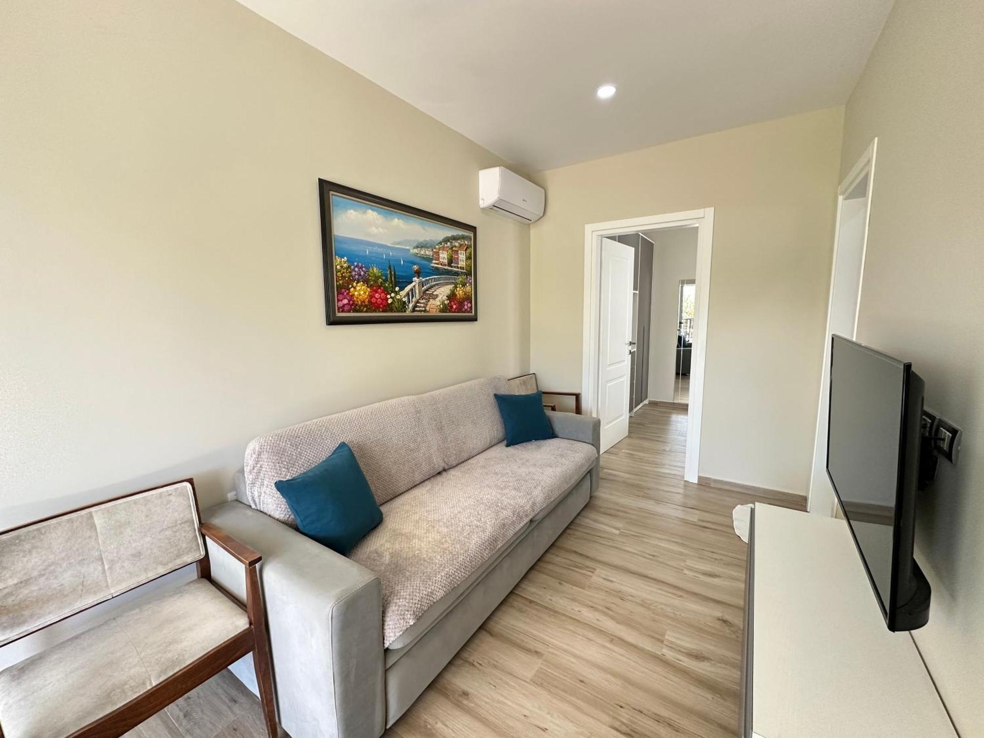 Arial Trinity Suites Влёра Экстерьер фото