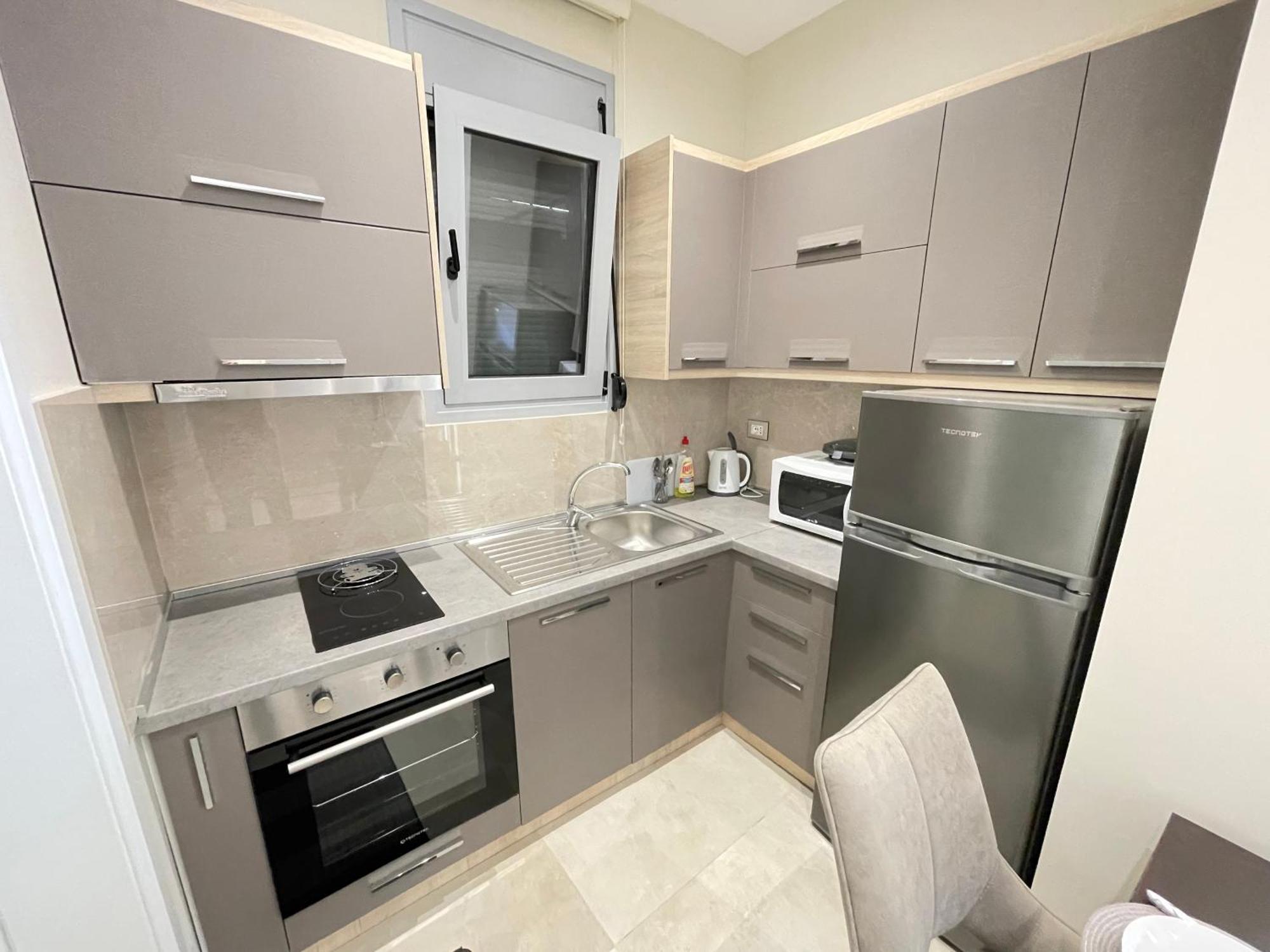 Arial Trinity Suites Влёра Экстерьер фото